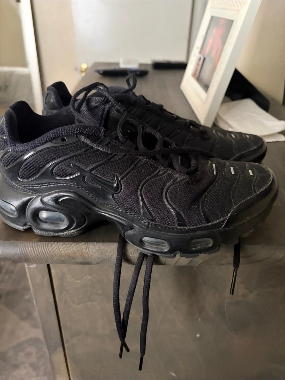 Nike Men's Black Low-Top Sneakers